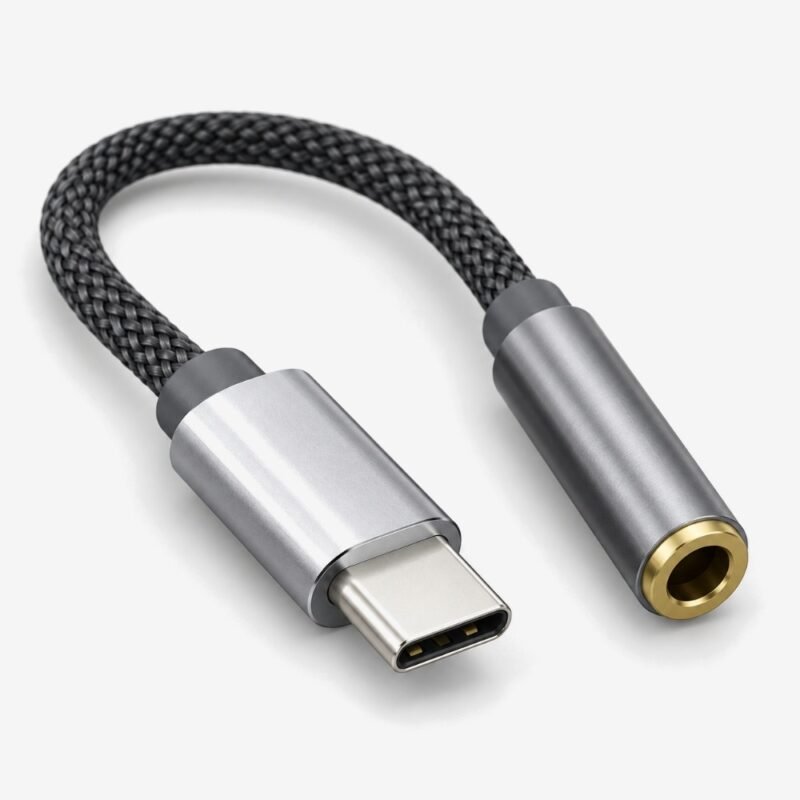 Clavija USB-C y conector jack hembra del KZ AM01