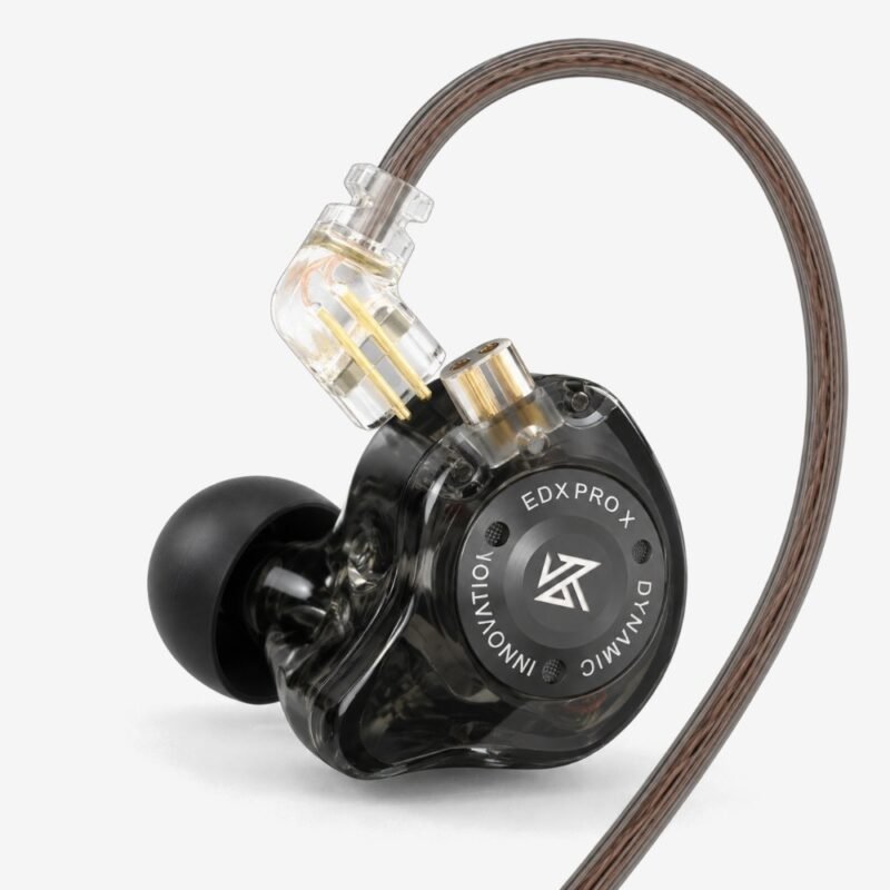 KZ EDX Pro X, auricular in-ear en vista de tres cuartos