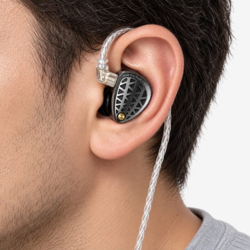 KZ Zenith puesto en la oreja
